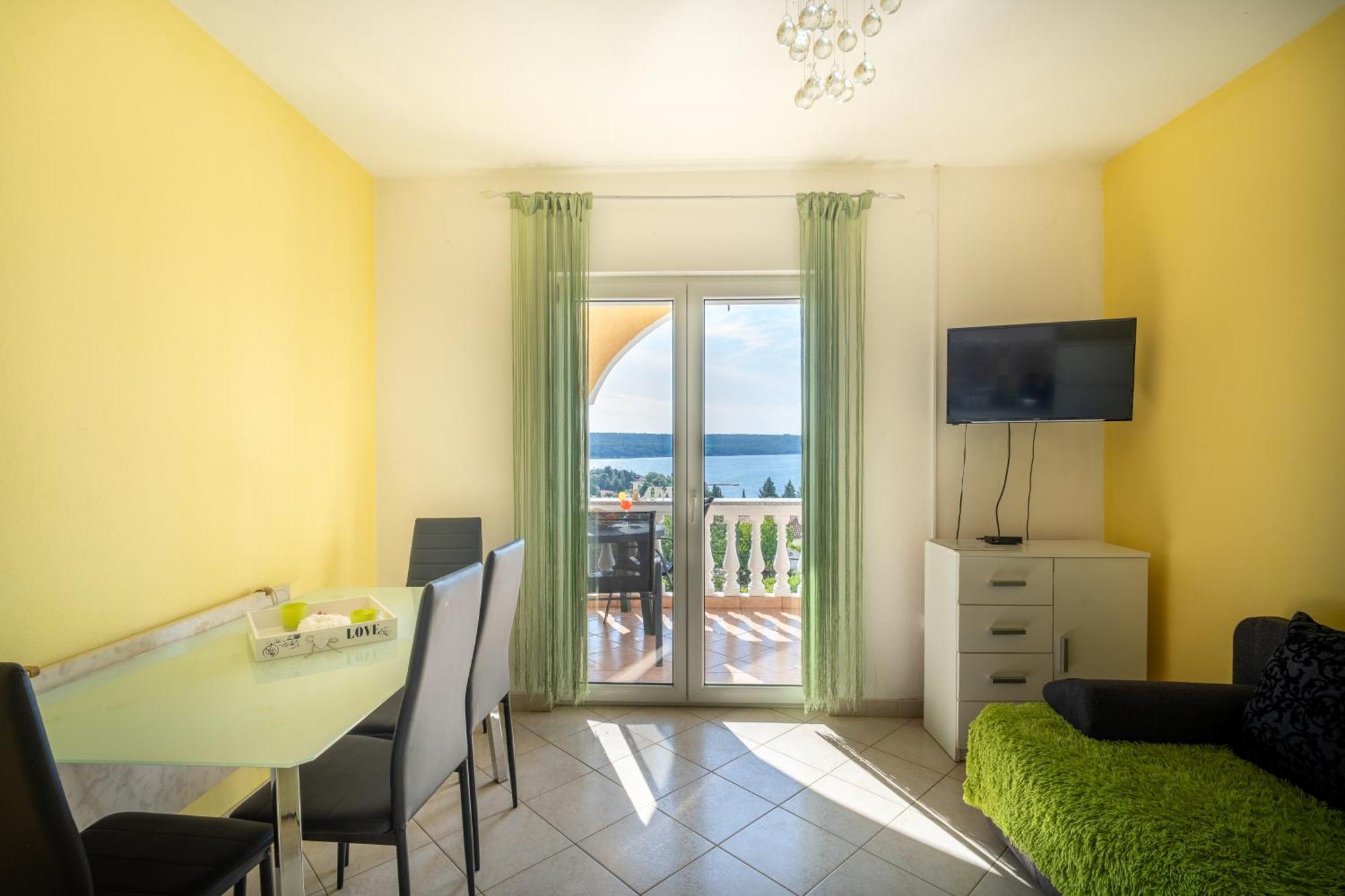 Apartments Milic Gornji Karin Rom bilde