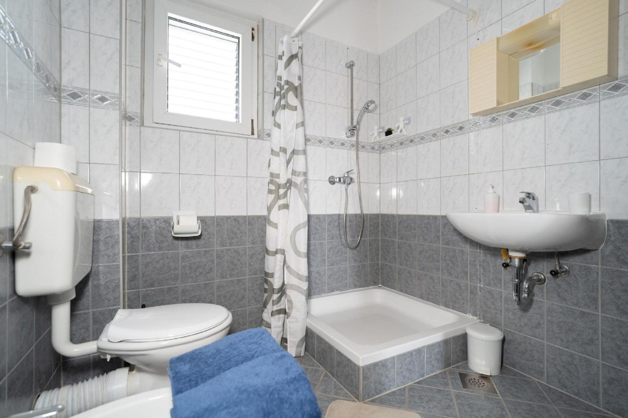 Apartments Milic Gornji Karin Eksteriør bilde