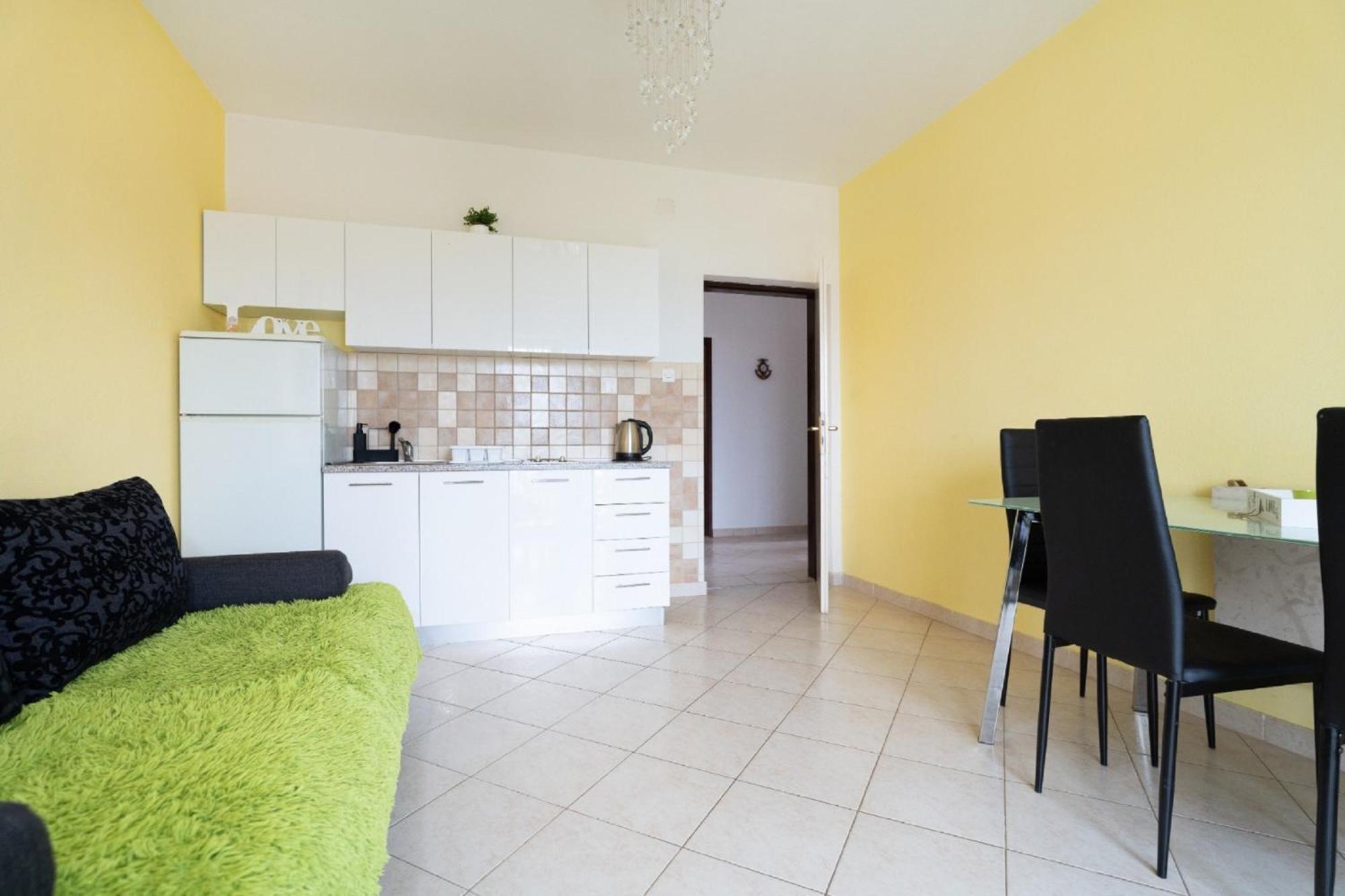 Apartments Milic Gornji Karin Rom bilde